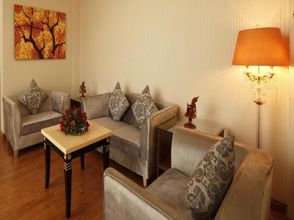 Horizon Lake View Resort Naypyidaw Экстерьер фото