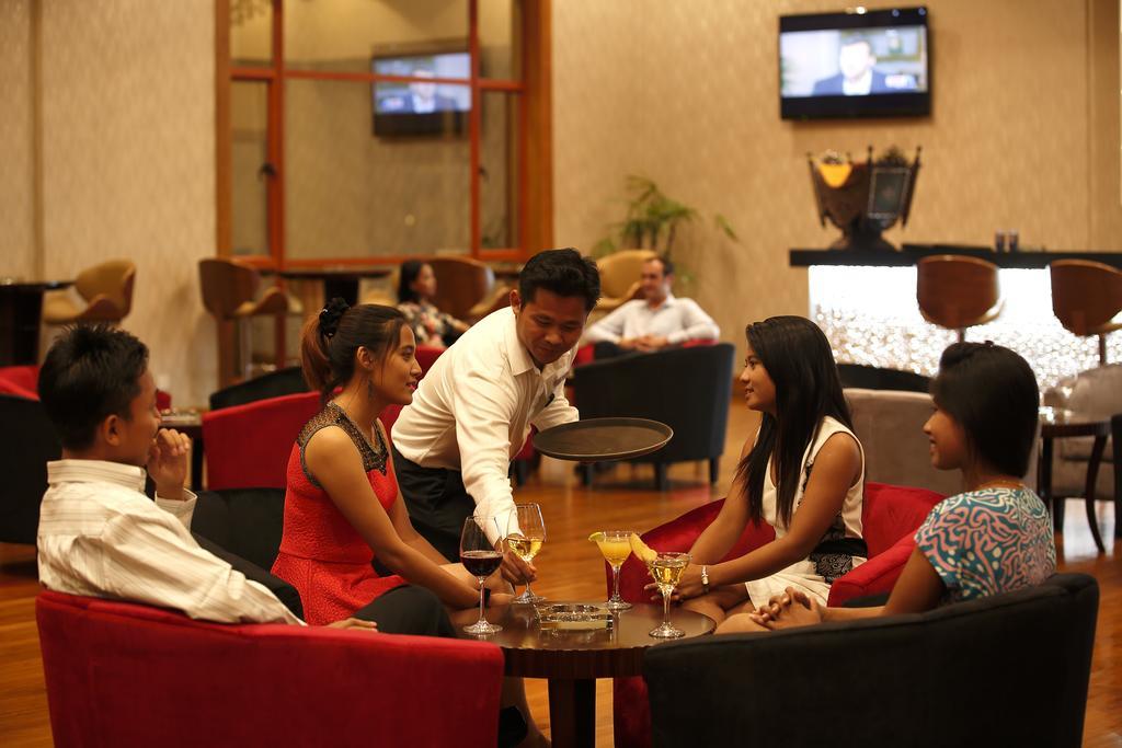Horizon Lake View Resort Naypyidaw Экстерьер фото